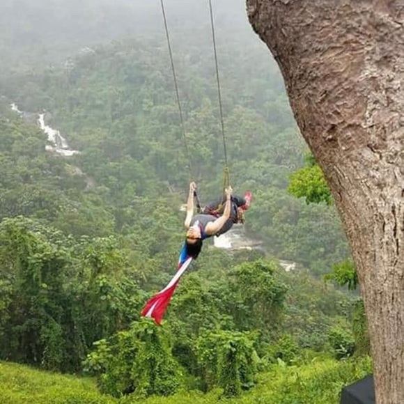 Meet your Posher, Nancy - Picture 2 of 3